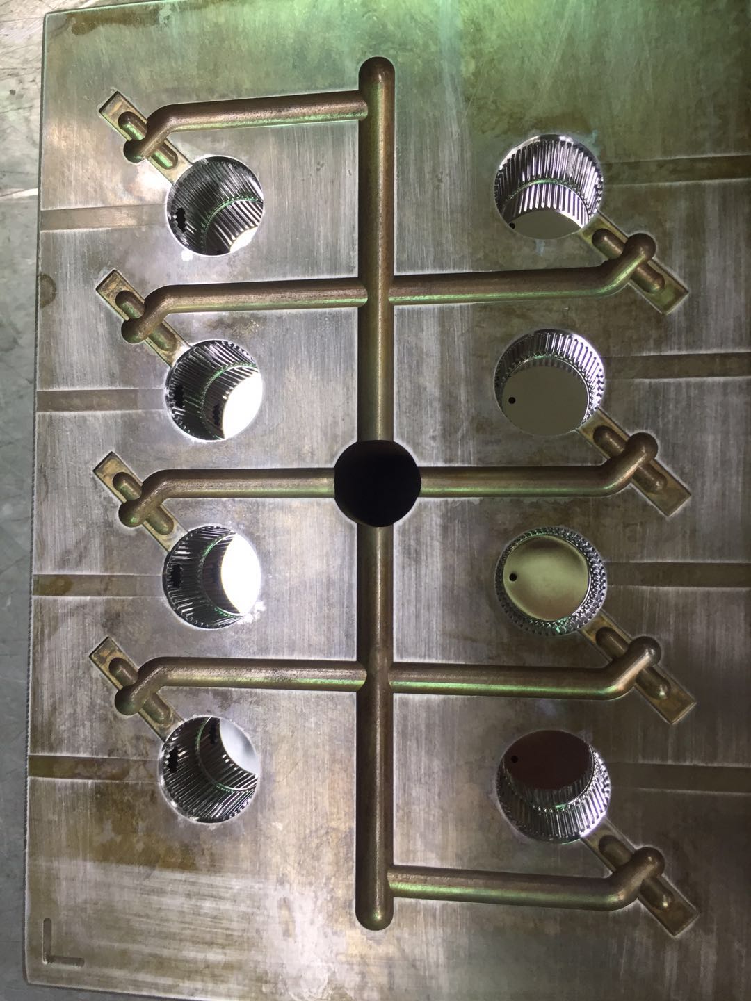 模具鏡面拋光加工