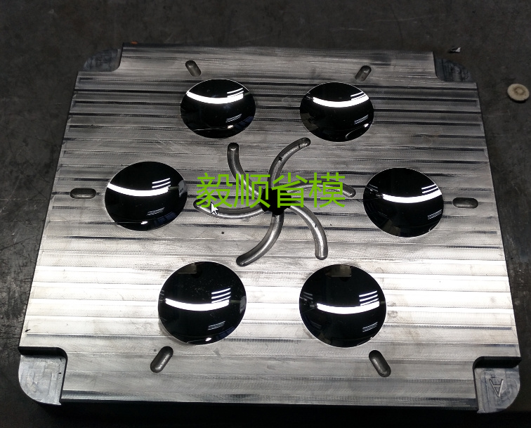 VR鏡頭模具拋光