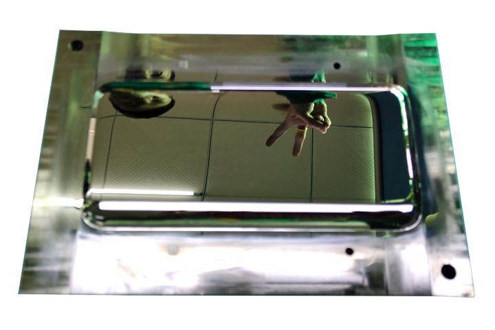 蘋果手機—模具省模拋光—毅順